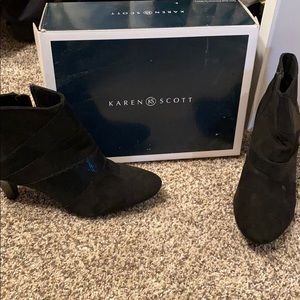 Karen Scott Milan Black Booties